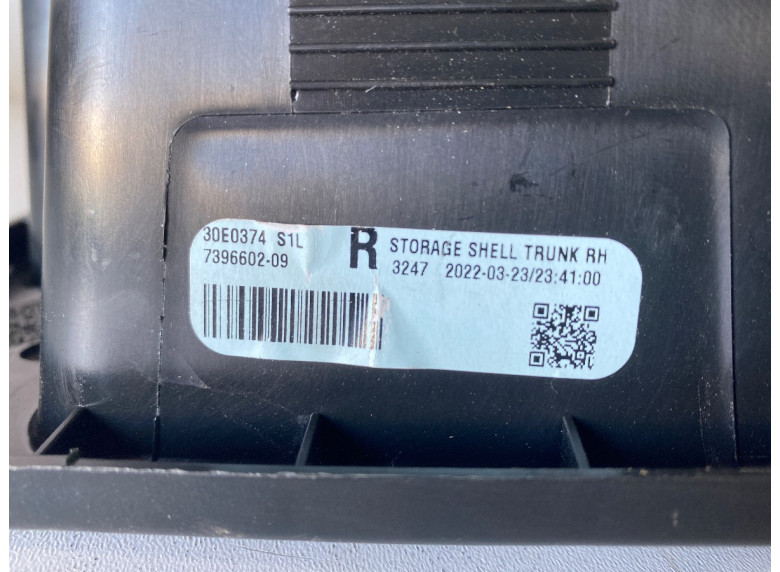 Пластик багажника к BMW X3 G01, 2022г.