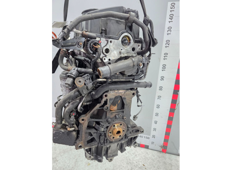 Двигатель к Volkswagen Passat, 2006г.