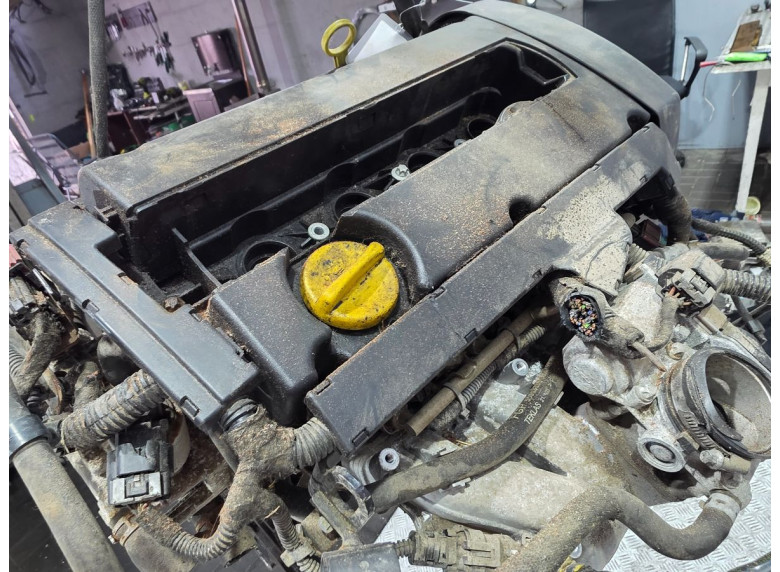 Двигатель к Opel Astra, 2006г.