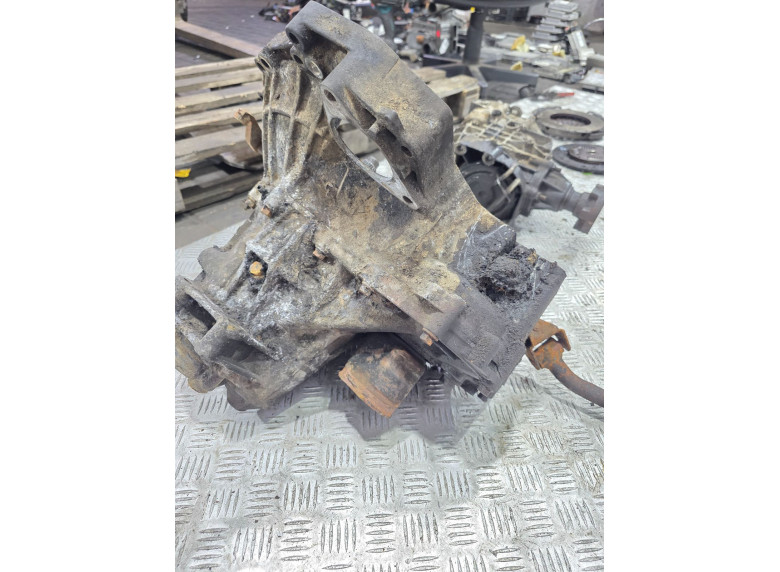 КПП механическая (МКПП) к Land-Rover Freelander, 2000г.