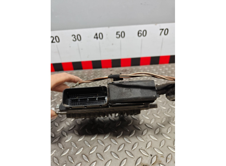 Блок управления двигателем к Mercedes B W245, 2007г.