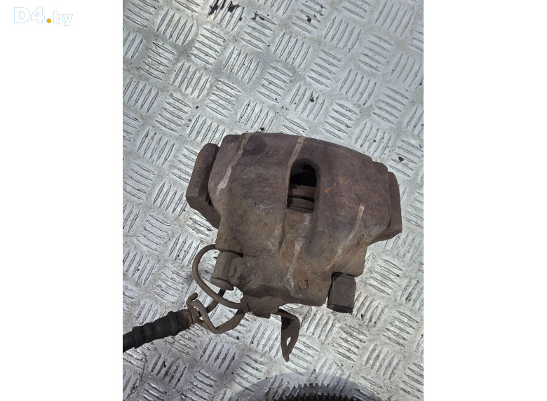 Суппорт передний правый к Audi 100 1992 г.