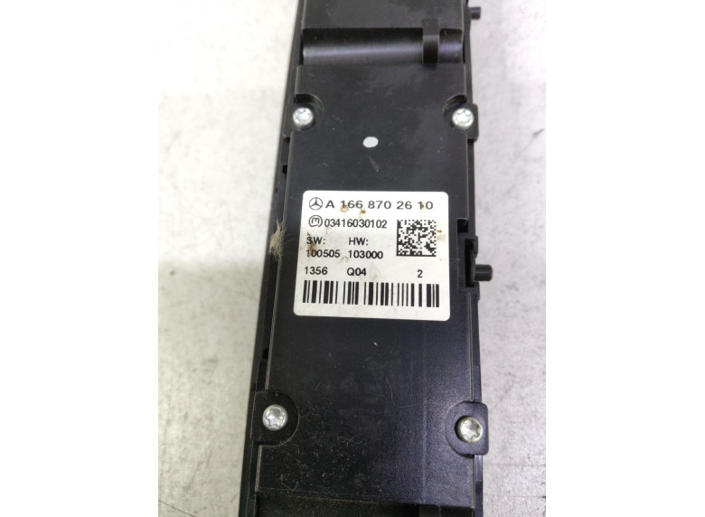 Блок кнопок к Mercedes ML W166, 2011г.