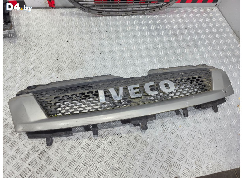 Решетка радиатора к Iveco Daily 2008 г.