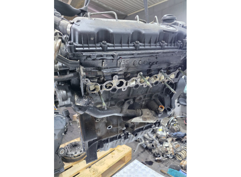 Двигатель к Peugeot 807, 2005г.