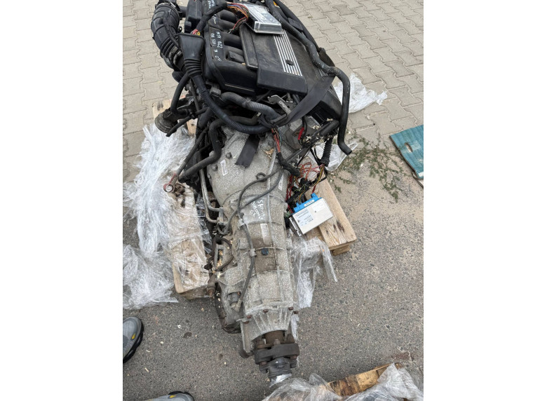 Двигатель к BMW 3 E46, 2002г.