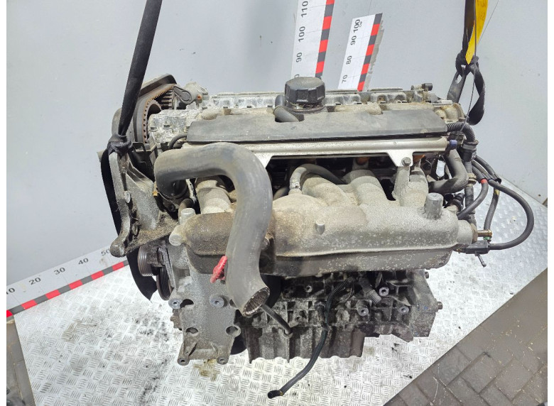 Двигатель к Volvo S60, 2002г.