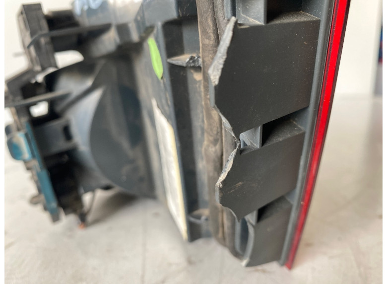 Фонарь крышки багажника правый к BMW 5 F10/F11/GT F07, 2010г.