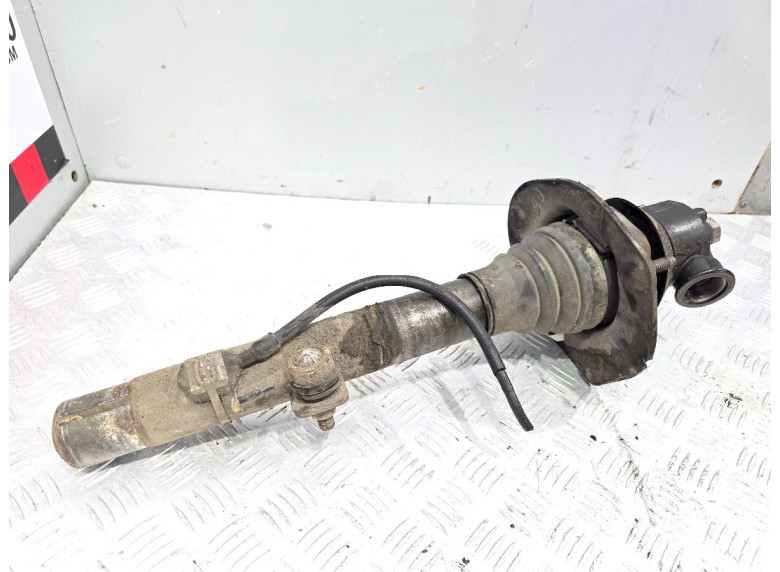 Амортизатор передний правый к Citroen C5, 2004г.