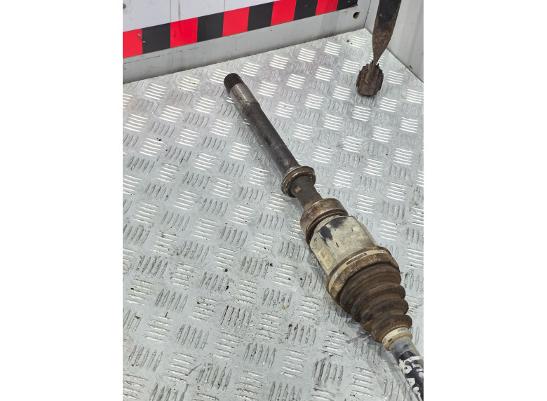 Полуось передняя правая (приводной вал, ШРУС) к Toyota RAV4, 2008г.