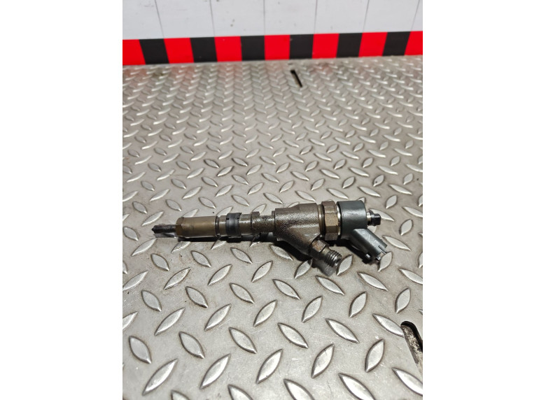 Форсунка к Citroen C5, 2003г.