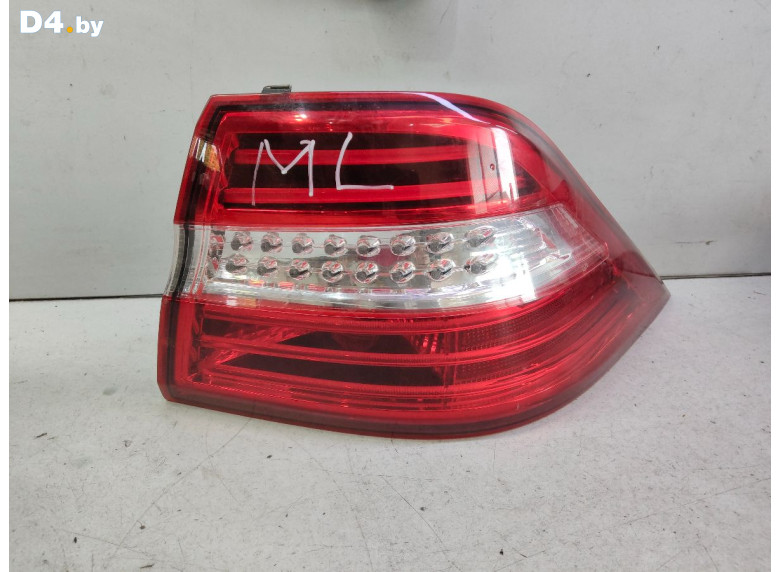 Фонарь задний правый к Mercedes MLW166 2011 г.