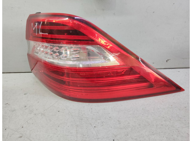 Фонарь задний правый к Mercedes ML W166, 2011г.