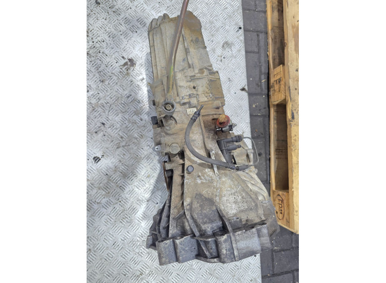 КПП механическая (МКПП) к Audi A4, 2005г.