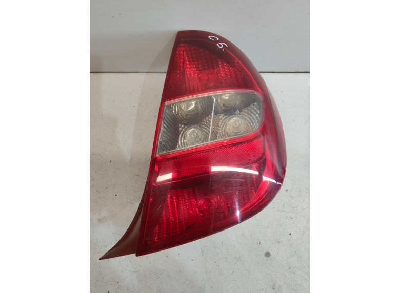 Фонарь задний правый к Citroen C5, 2003г.