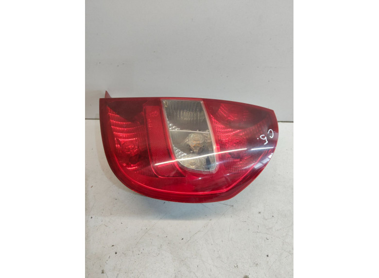 Фонарь задний правый к Citroen C5, 2003г.