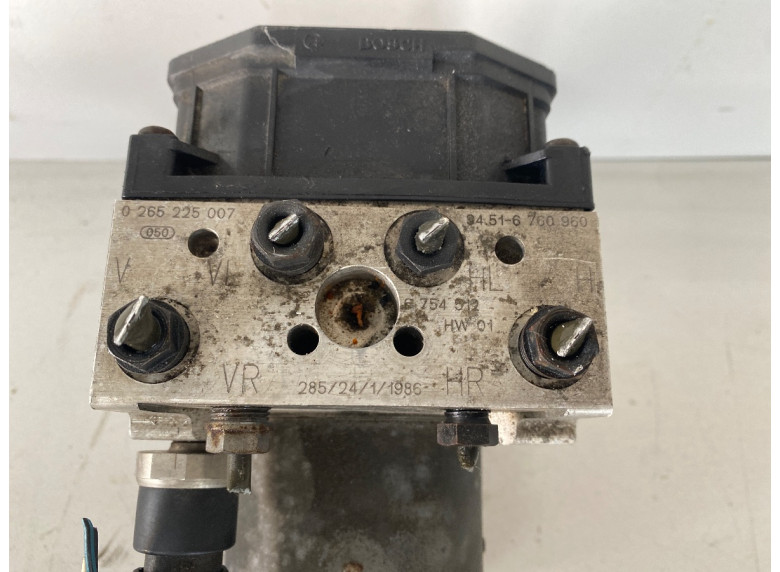 Блок ABS к BMW 7 E65/E66, 2004г.