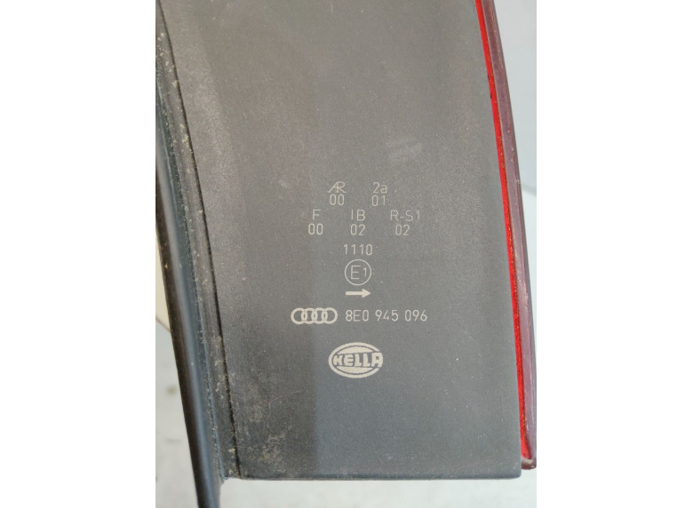 Фонарь задний правый к Audi A4, 2001г.