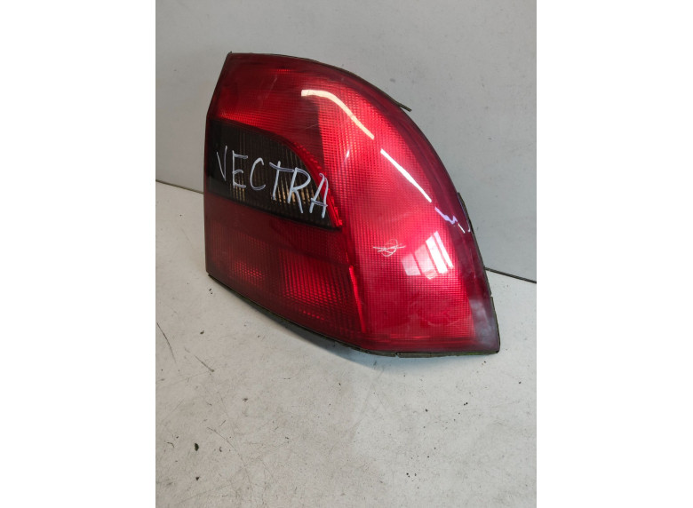 Фонарь задний правый к Opel Vectra, 2000г.