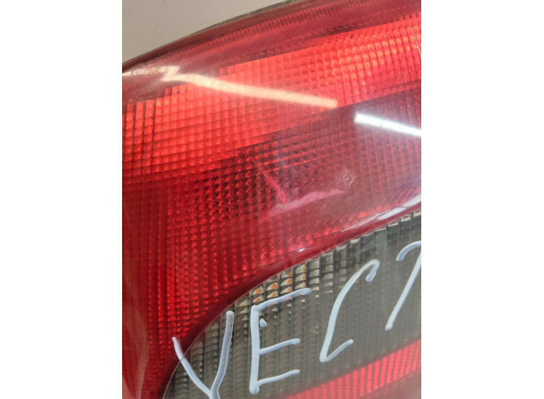 Фонарь задний левый к Opel Vectra, 2000г.