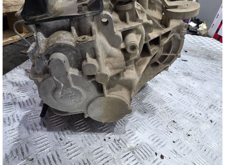 КПП механическая (МКПП) к Toyota RAV4, 2010г.