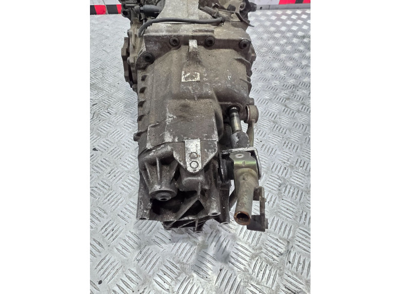 КПП механическая (МКПП) к Volkswagen Passat, 2002г.
