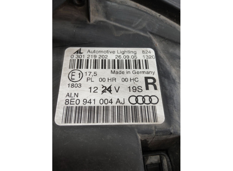 Фара правая к Audi A4, 2006г.