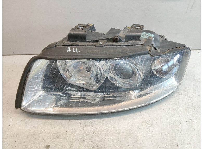 Фара левая к Audi A4, 2002г.