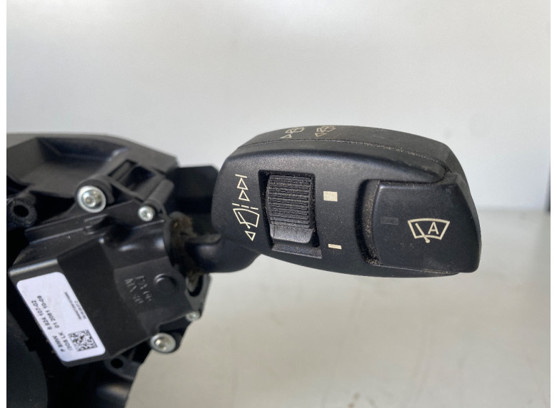 Переключатель подрулевой (стрекоза) к BMW 5 E60/E61, 2005г.