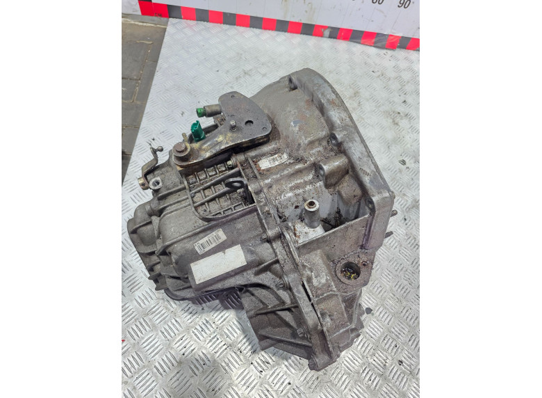 КПП механическая (МКПП) к Renault Laguna, 2007г.