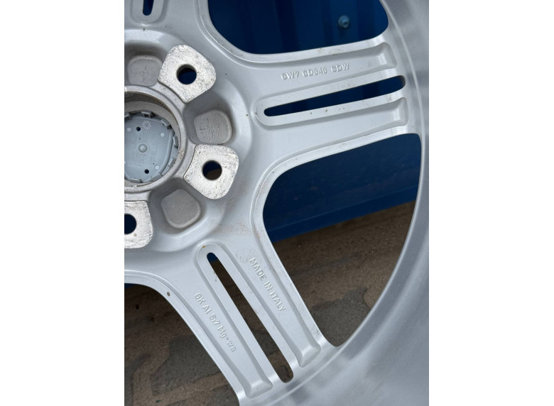 Диск литой к Porsche Cayman, 2021г.