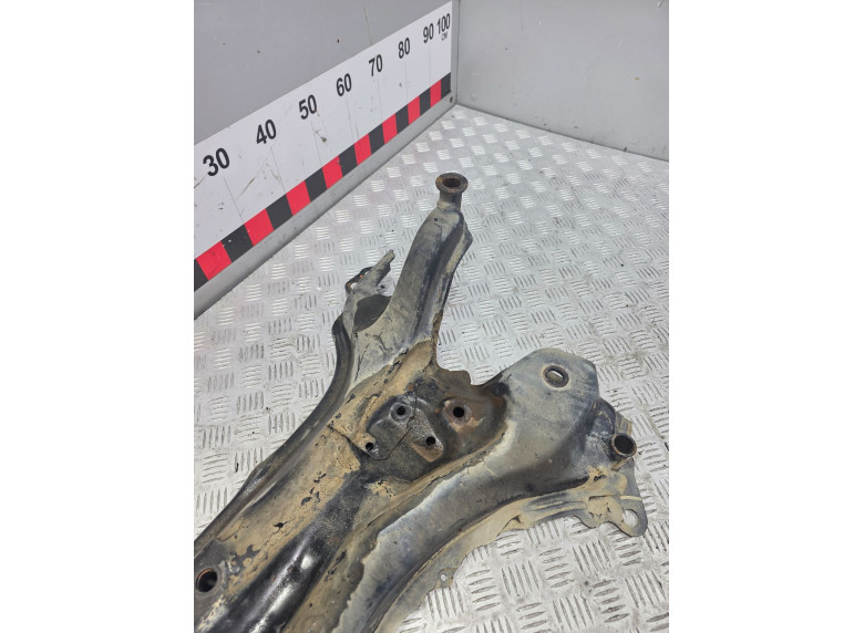 Балка подвески передняя (подрамник) к Toyota RAV4, 2010г.