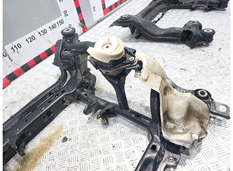 Балка подвески передняя (подрамник) к Mercedes ML W166, 2013г.