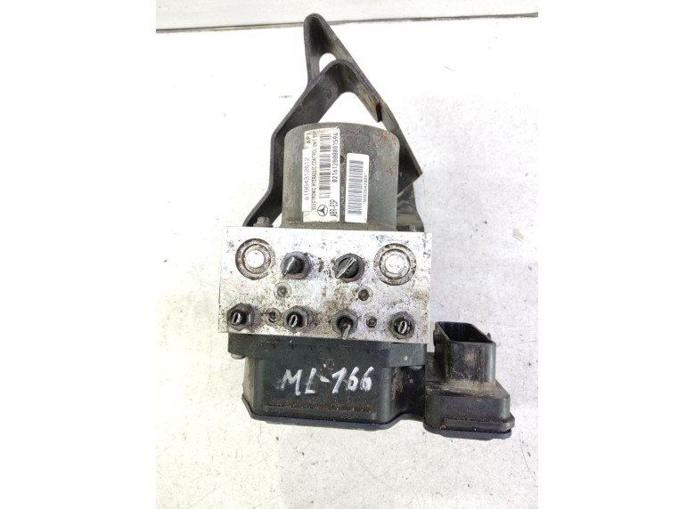 Блок ABS к Mercedes ML W166, 2011г.