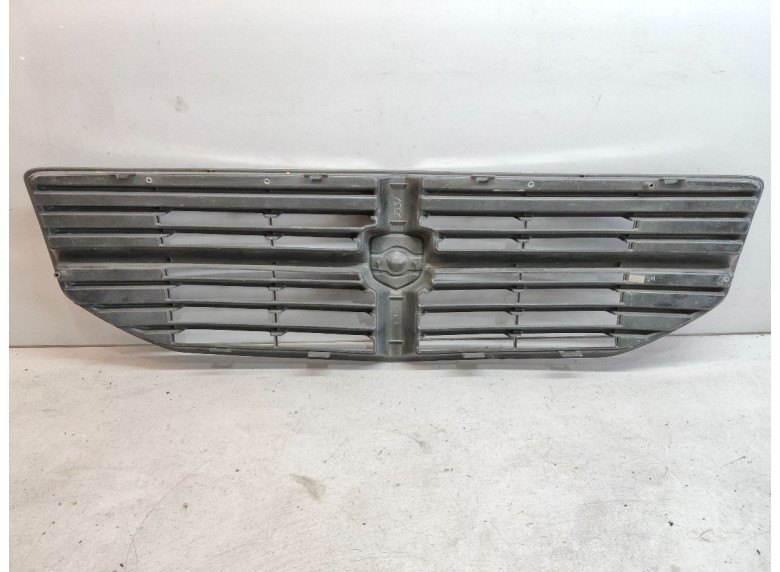 Решетка радиатора к Dodge Caliber, 2007г.