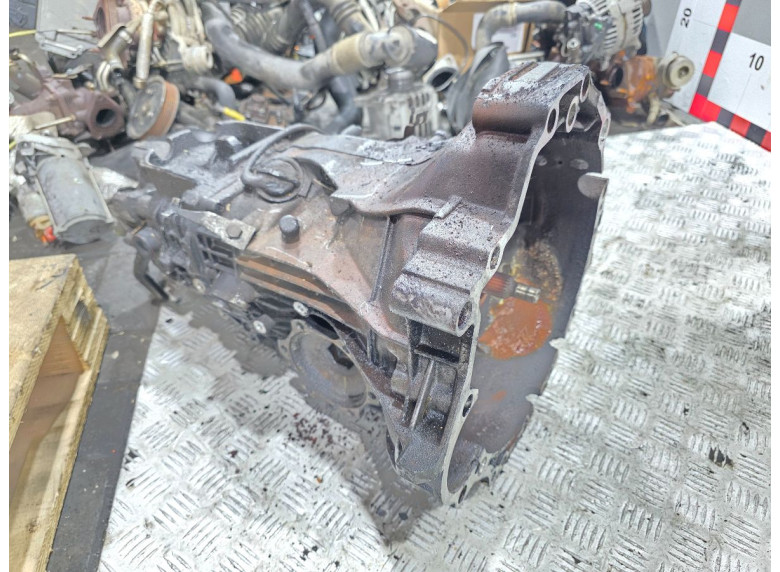 КПП механическая (МКПП) к Audi A6, 1999г.