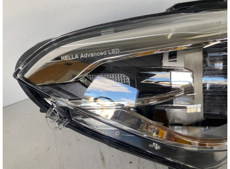 Фара правая к BMW 1 F20/F21, 2012г.