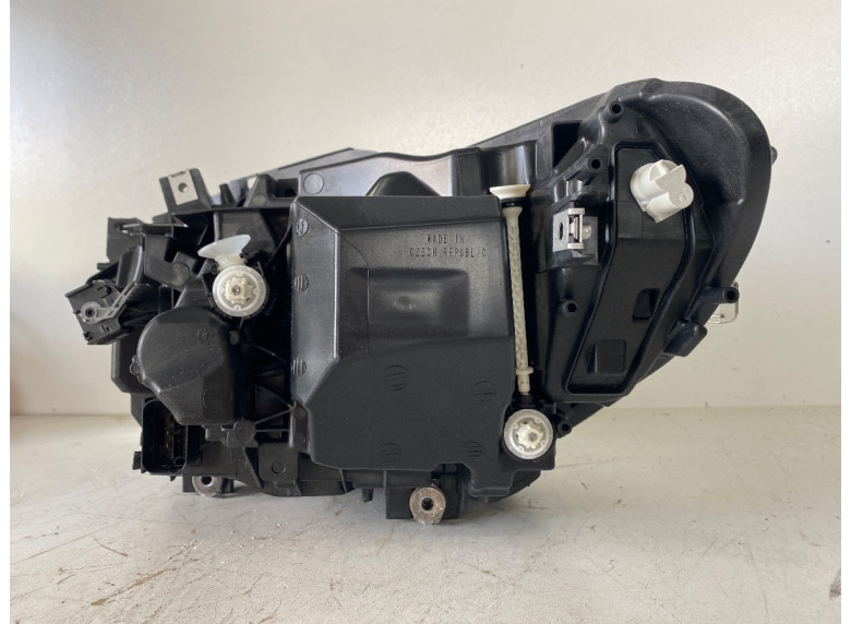 Фара правая к BMW 1 F20/F21, 2012г.