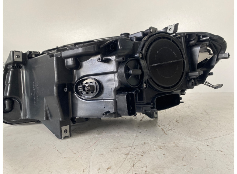 Фара правая к BMW 5 F10/F11/GT F07, 2012г.