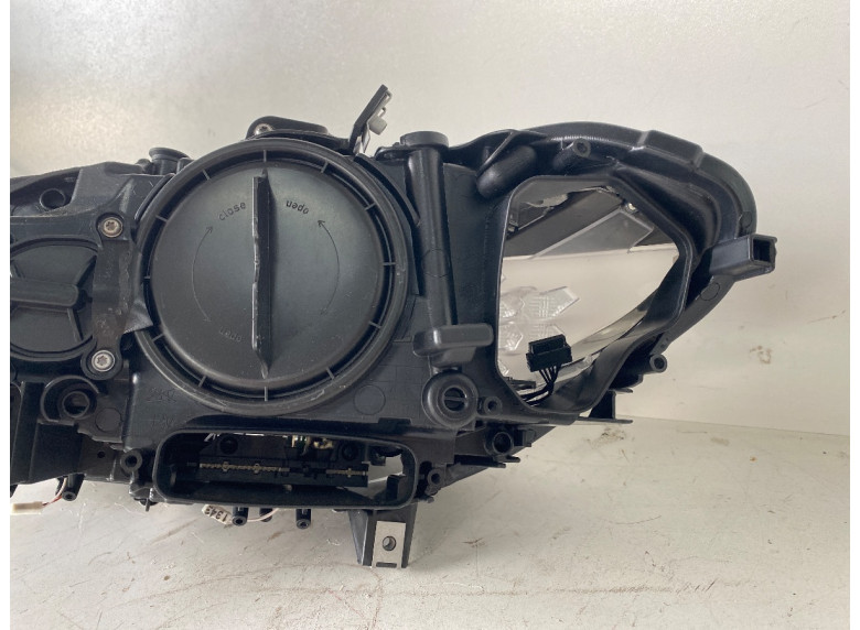 Фара правая к BMW 5 F10/F11/GT F07, 2012г.