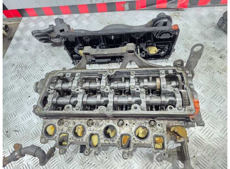 Головка блока цилиндров к Volkswagen Crafter, 2012г.