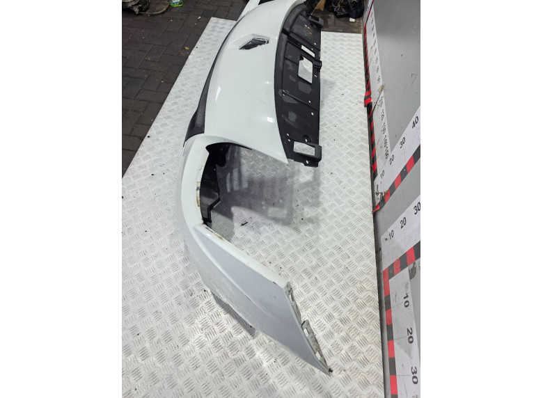 Бампер передний к Renault Scenic, 2010г.