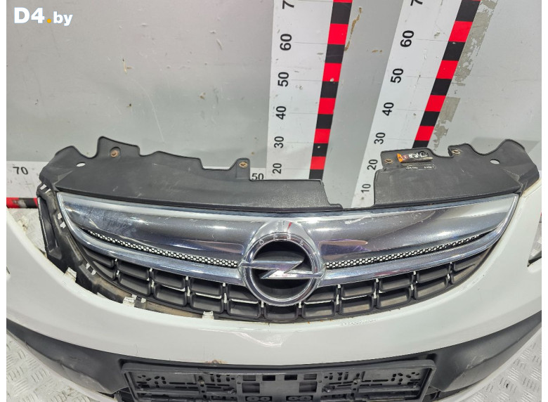 Решетка радиатора к Opel Corsa 2013 г.