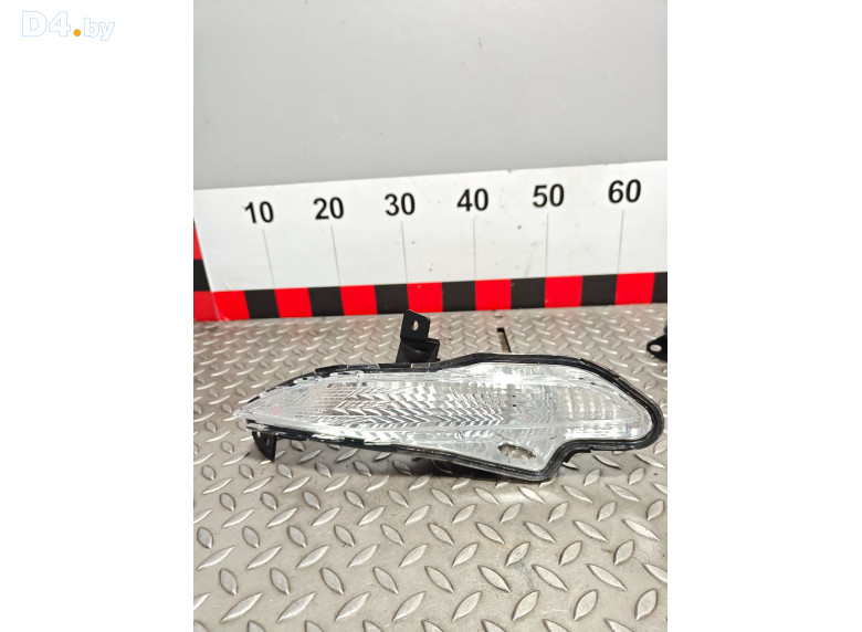 Поворотник левый к Peugeot 308 2014 г.