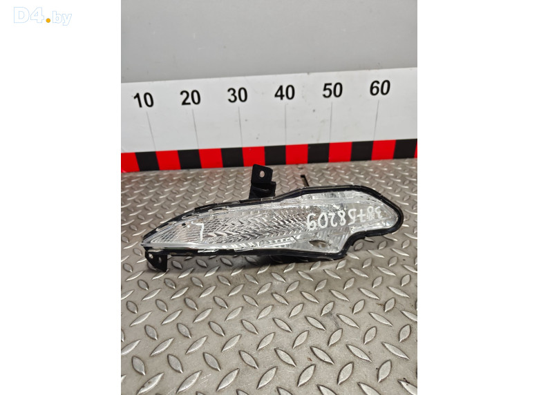 Поворотник левый к Peugeot 308 2014 г.