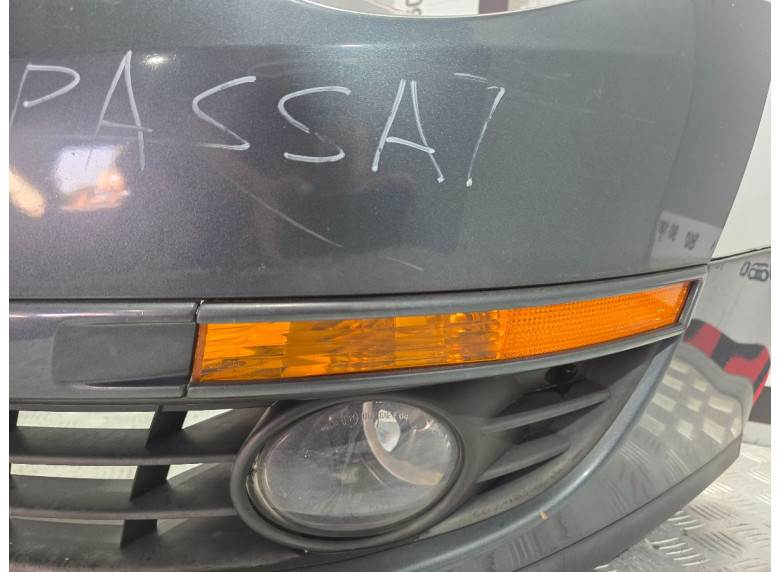 Поворотник левый к Volkswagen Passat, 2006г.