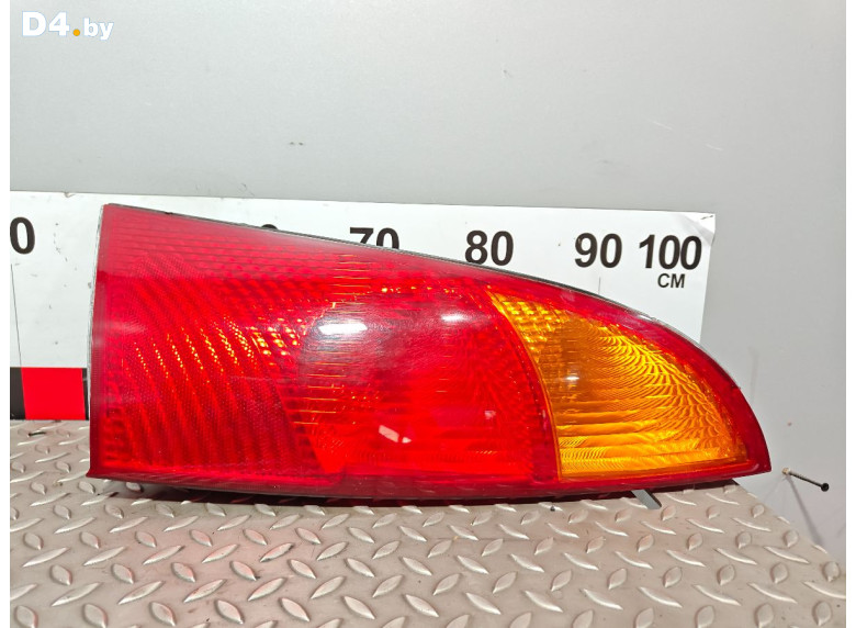 Фонарь задний правый к Ford Focus 2001 г.