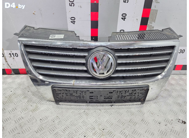 Решетка радиатора к Volkswagen Passat 2006 г.