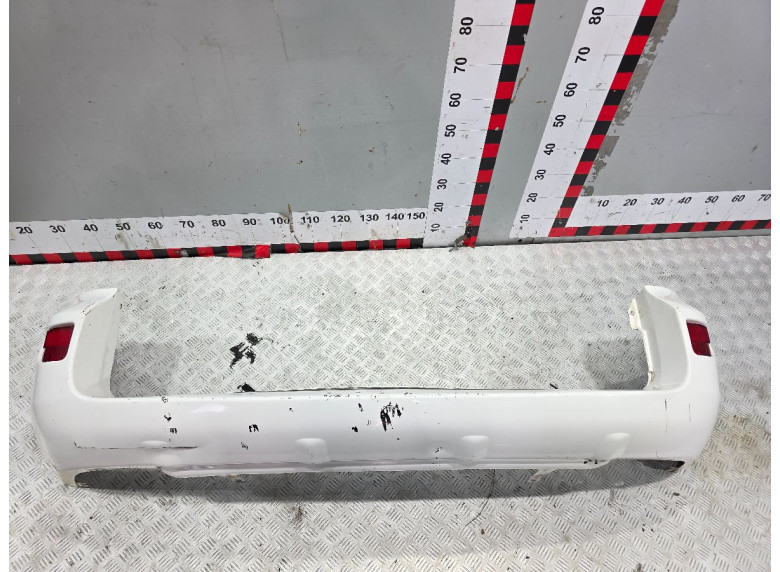 Бампер задний к Toyota RAV4, 2012г.