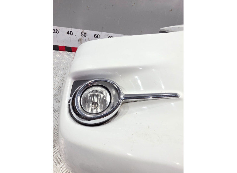 Рамка фары противотуманной правой к Toyota RAV4, 2012г.